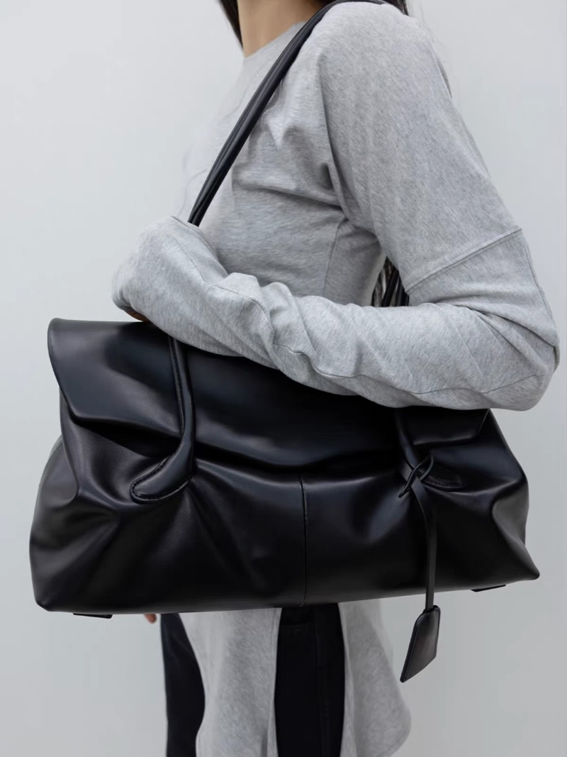 명품 브랜드 디자이너의 대용량 호보 스타일 숄더백, 여 - Leatherwork Designs 리뷰 및 가격