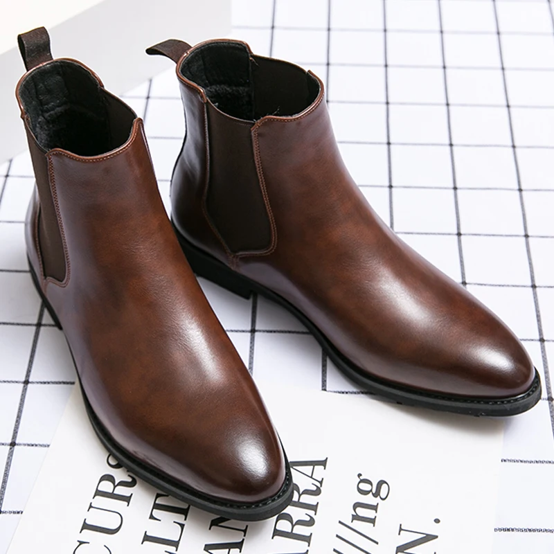 정품 가죽으로 제작된 고급 디자이너 브랜드의 남성용 비 - Leatherwork Designs 리뷰 및 가격